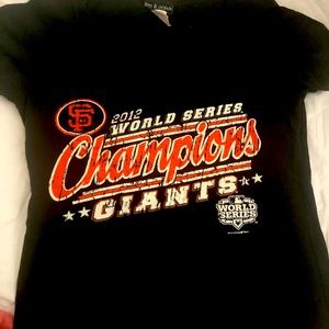 womens Giant’s baseball T-shirt🔥